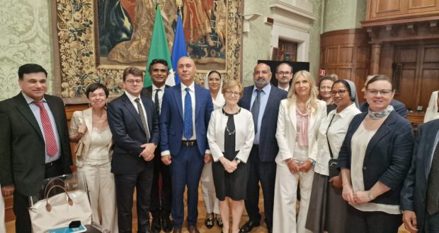 اٹلی میں "مذہبی اقلیتیوں کی ترقی سے ملکوں کی ترقی ہے" کے عنوان سے کانفرنس کا انعقاد